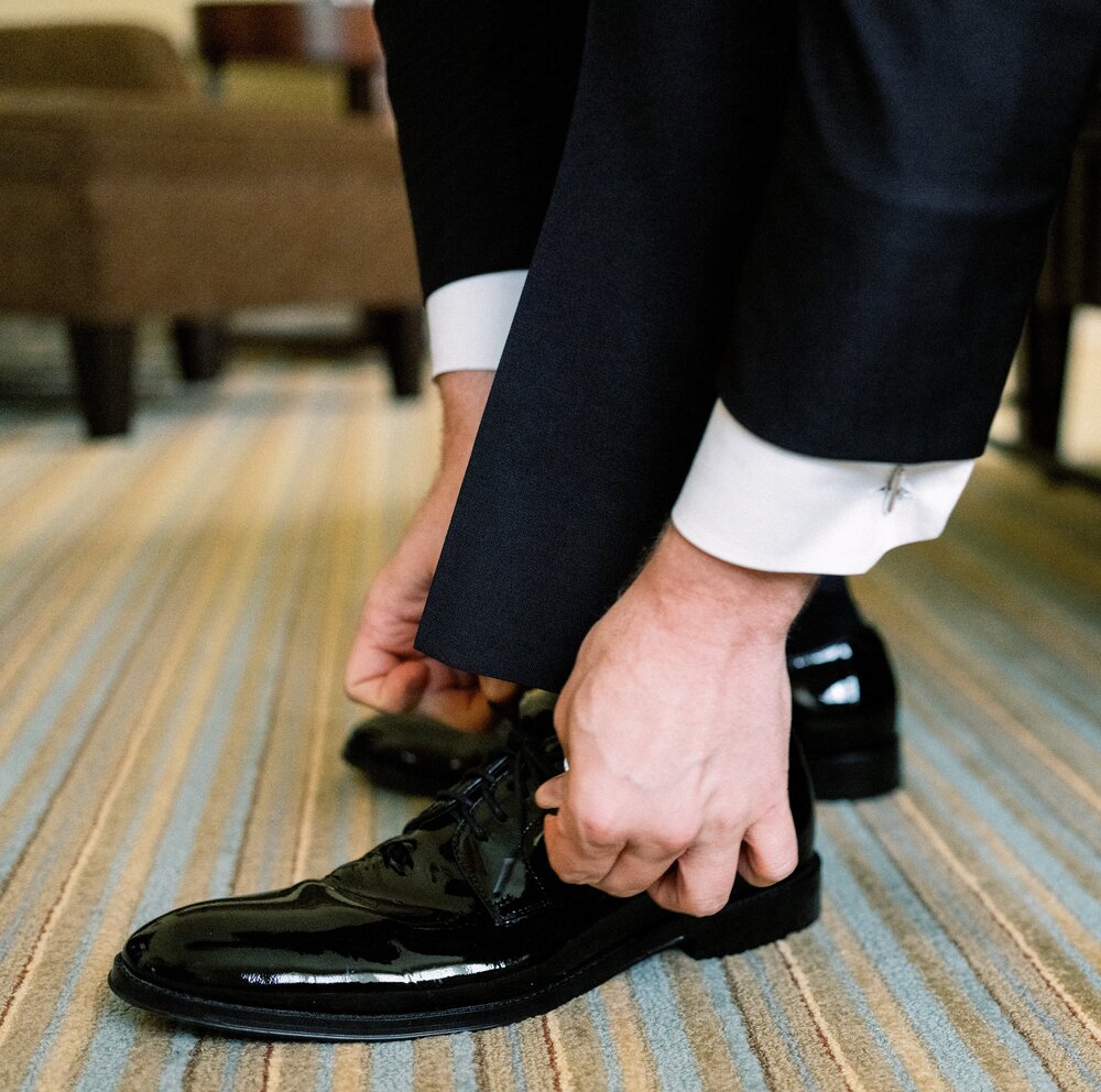 groom shoe (2).jpg